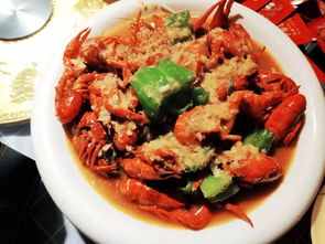 好刺激的徐州龍蝦大戰(zhàn) 國寶級大師坐鎮(zhèn)挑戰(zhàn)2000㎡網(wǎng)紅龍蝦工廠龍蝦調(diào)料